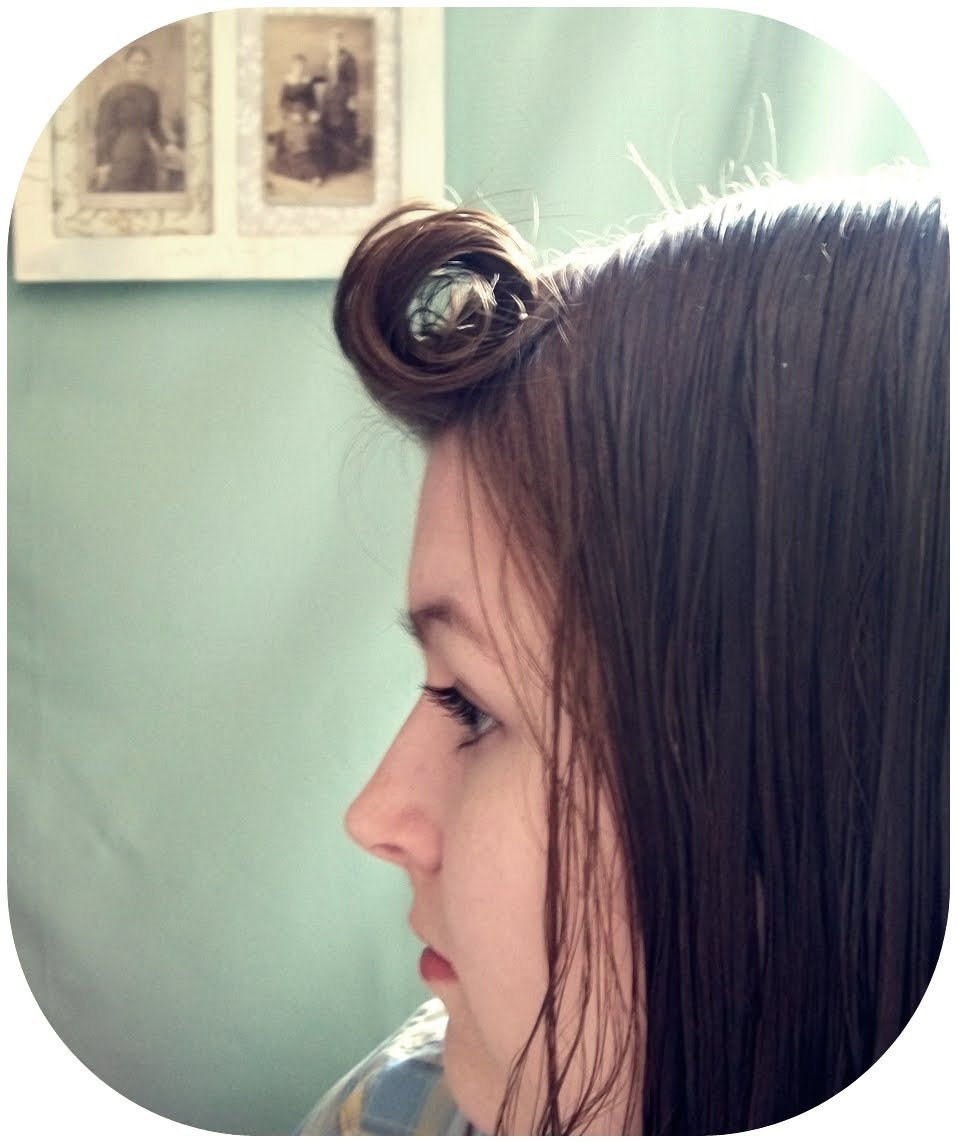 Tutorial Basic Pin Curls / VaVoom Vintage Vintage Fashion, Hair