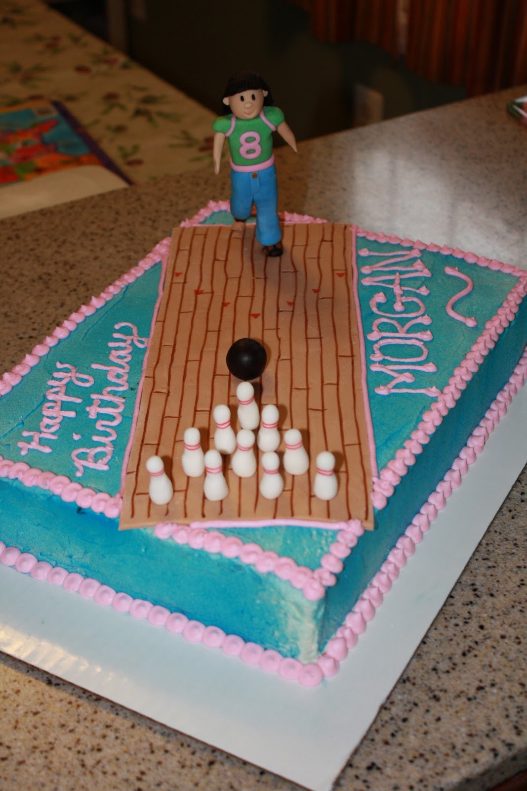 How To Make A Bowling Alley Cake How To Make A Bowling Alley Cake
