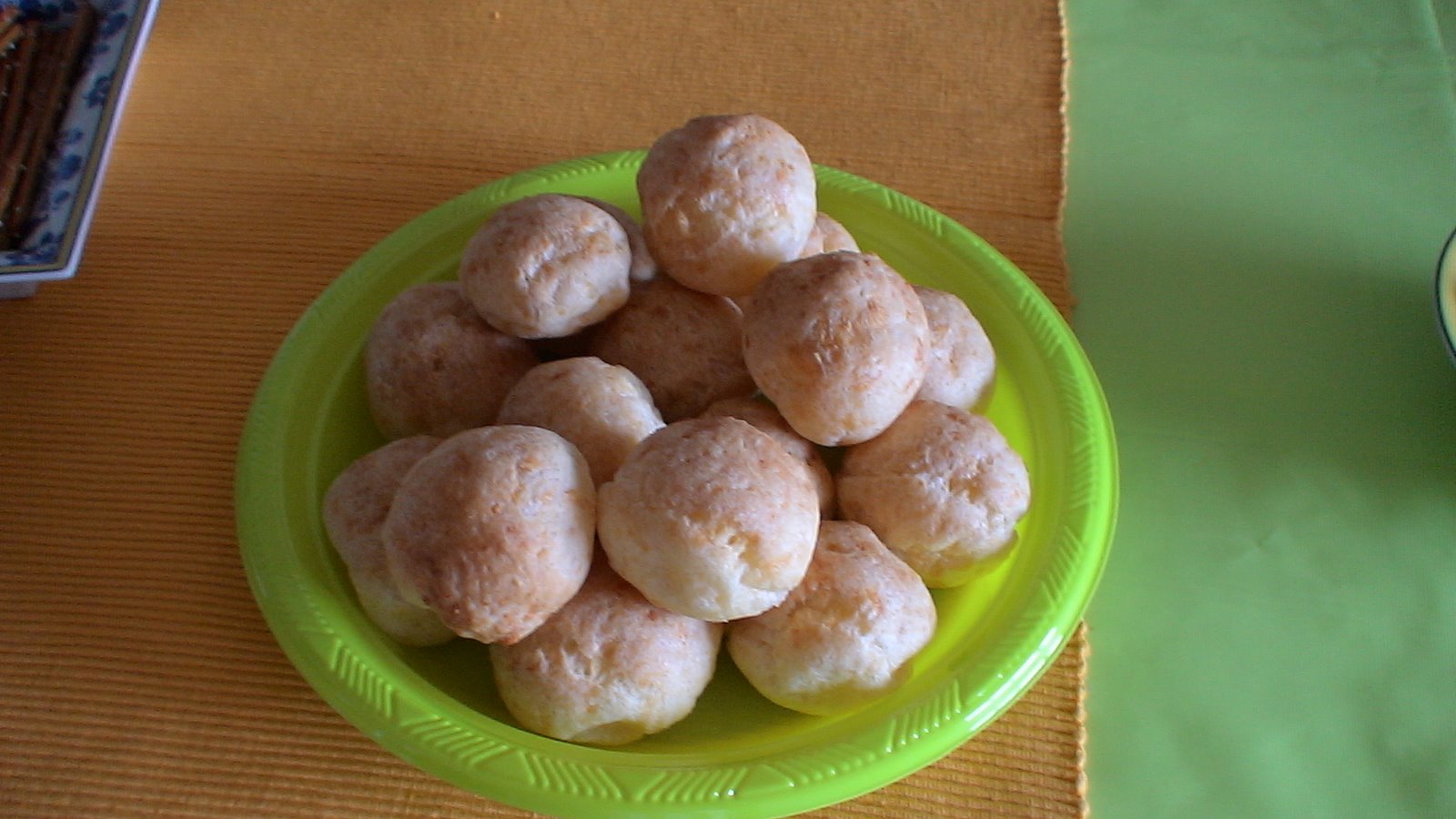 [Pão+de+Queijo+3.JPG]