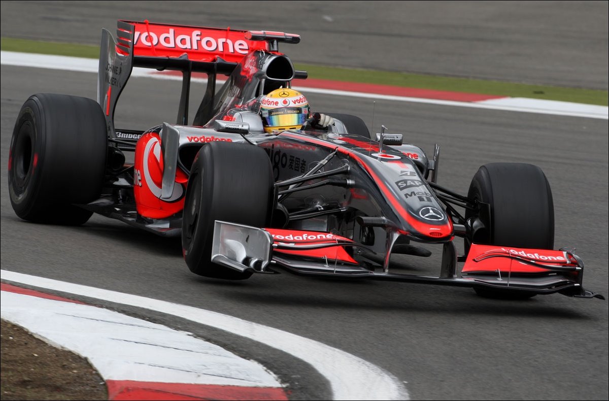 [Lewis+Hamilton,+McLaren;2.jpg]