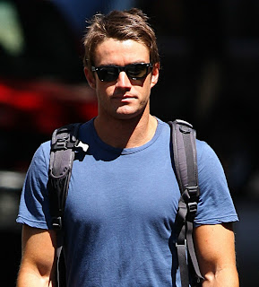 Robert Buckley