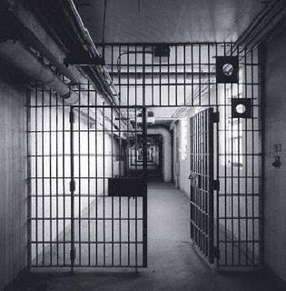 Prisão PRISOI~1