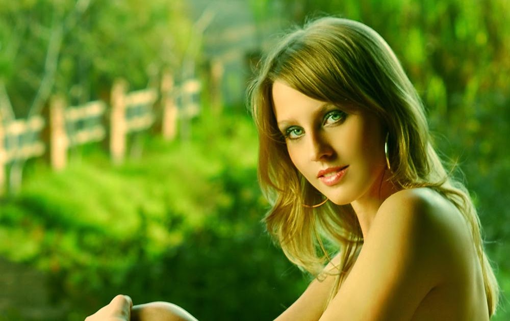 Sexiest Babes of Universe: Fabulous strutured hot girl FABIOLA MULLER