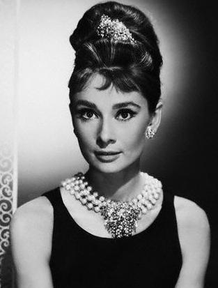 Women can look like Audrey Hepburn by flipping out their hair 
