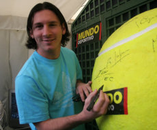 [9messi.jpg]