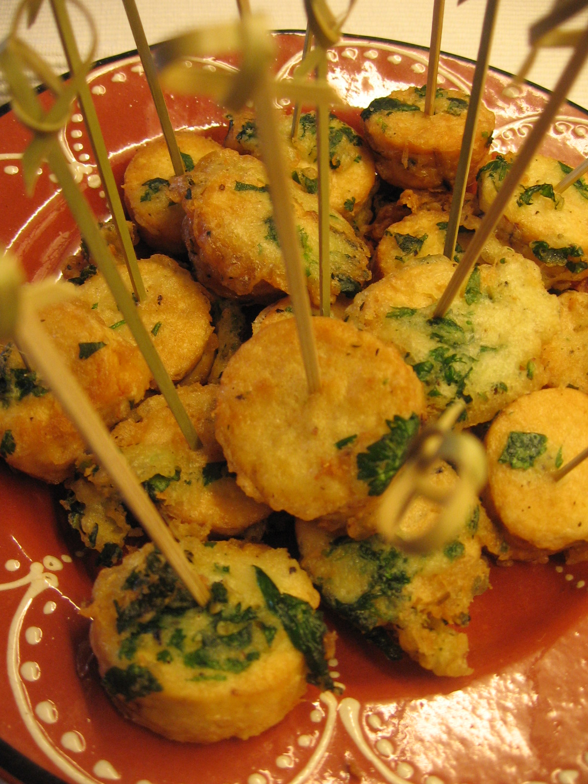 COZINHAR COM OS ANJOS OVAS DE PESCADA ALBARDADAS COM COENTROS