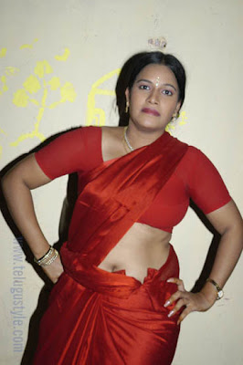 tamil aunty in saree