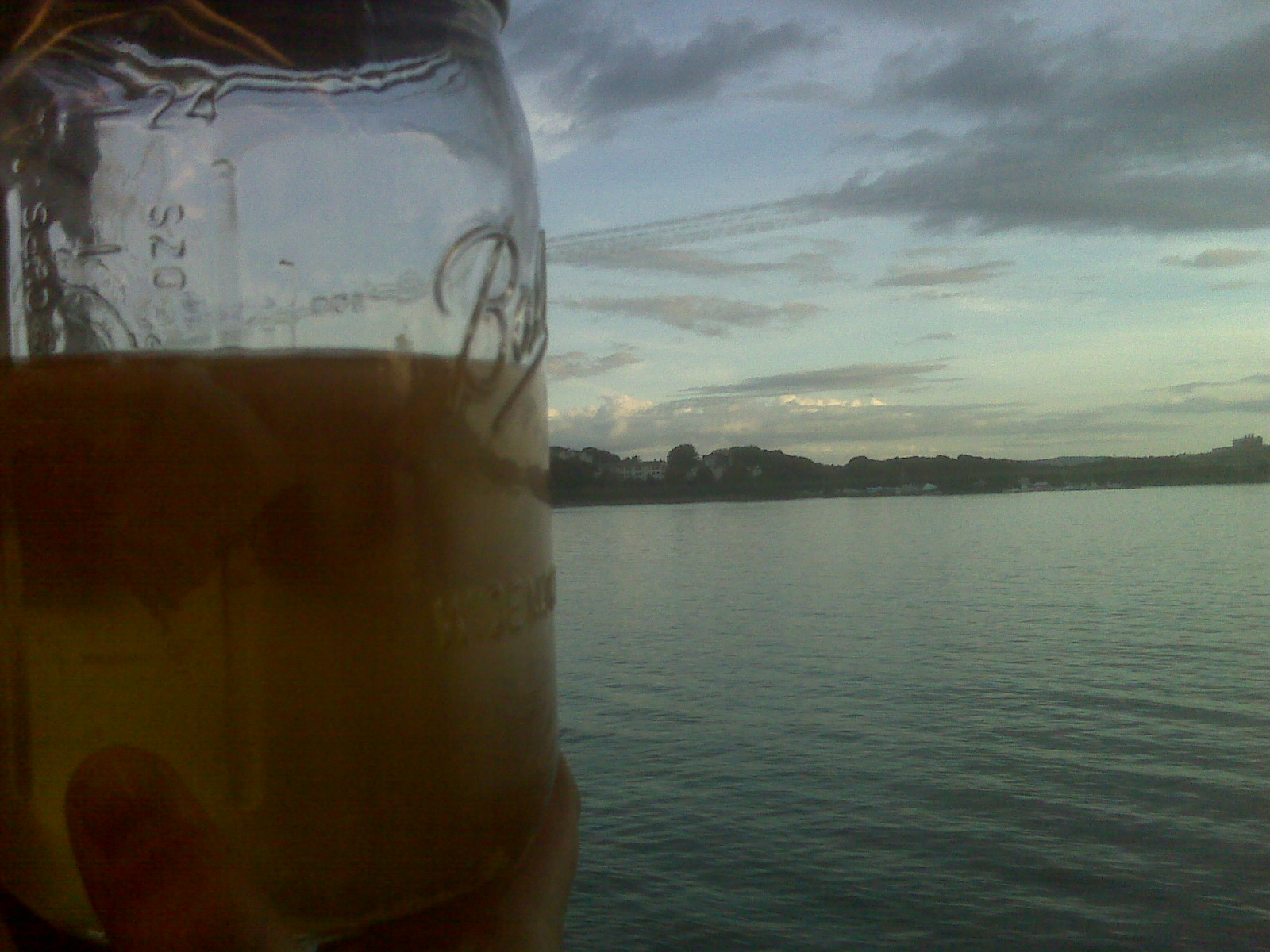 [white+sangria+in+the+sky]