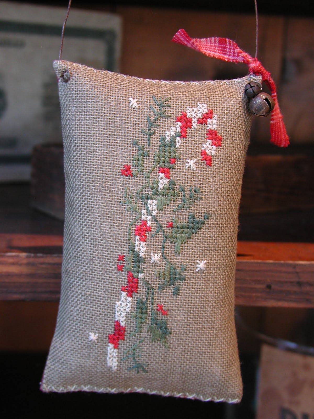 Threadwork Primitives Cupboard Hangers