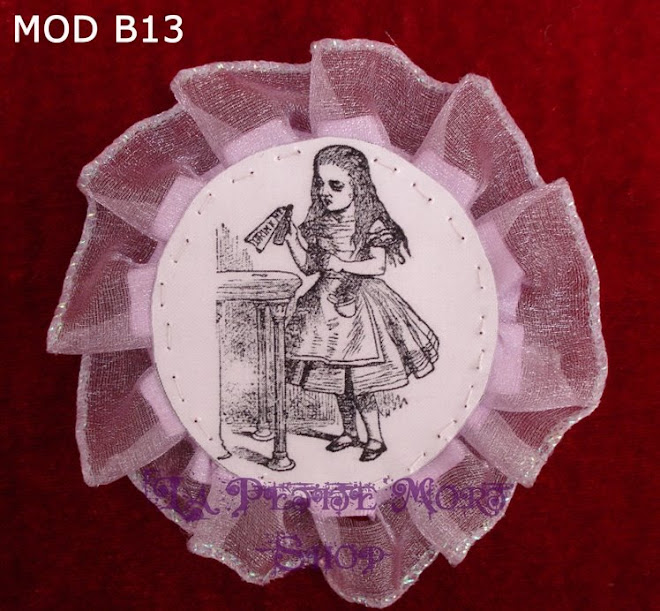 Broche Alice con lazo bordado MODELO B13