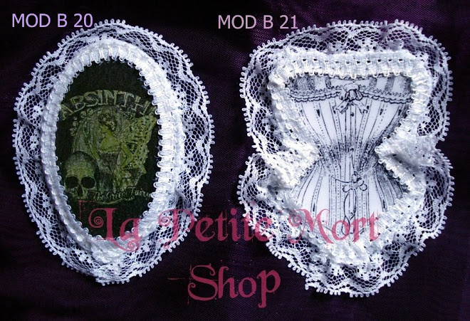 Broches bordados Absinth modelo B20 y corset modelo B21