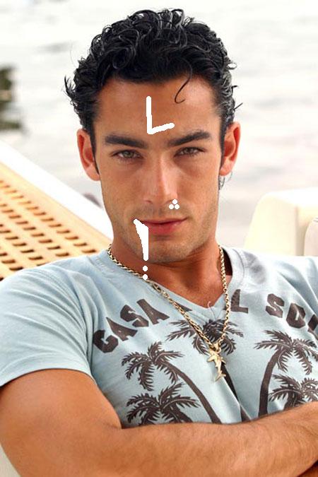 [aaron_diaz_web.jpg]
