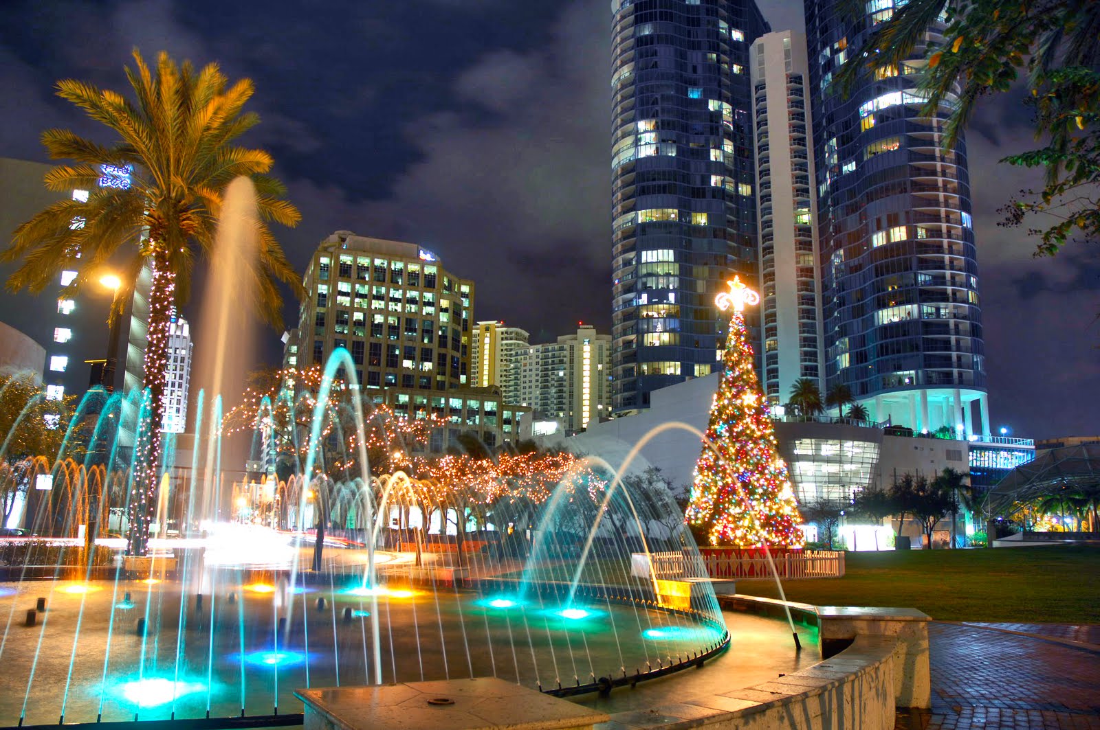 Light Up Lauderdale