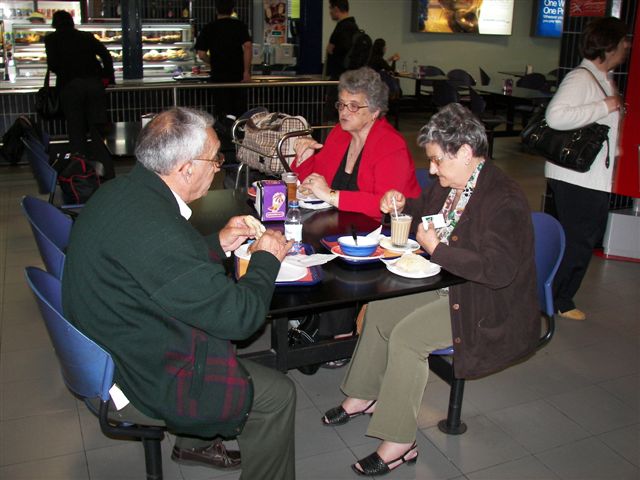 [100_8639.JPG]