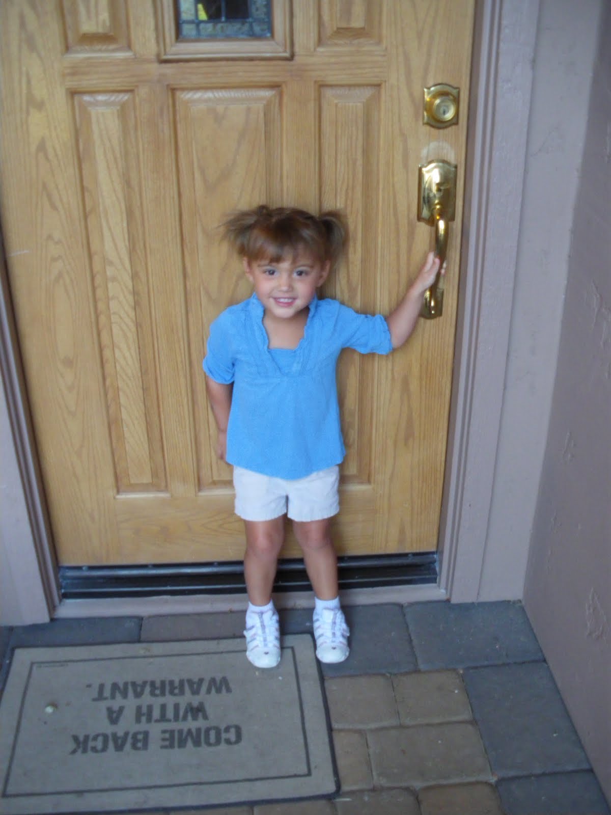 [First+day+of+school+2009+005.JPG]