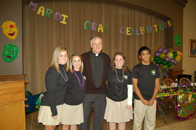Junior Class Hosts 10th Annual Mardi Gras Prayer Breakfast 1