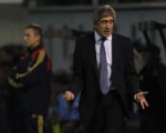 Real Madrid: Pedrada a Pellegrini Real Madrid: Pedrada a Pellegrini