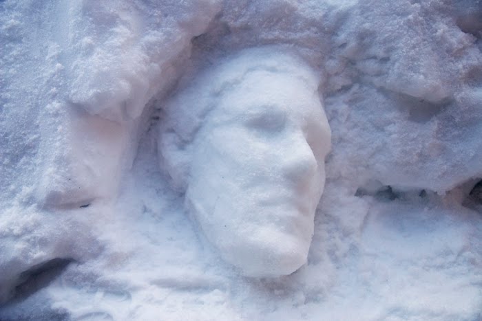 [snow_sculpture.jpg]