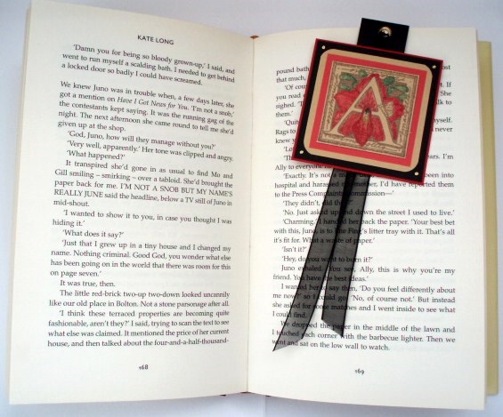 [A_amaryllis_bookmark-1.jpg]