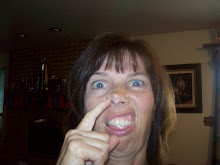 Everybody's Favorite Aunt