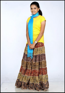 vlv heroine saranya mohan