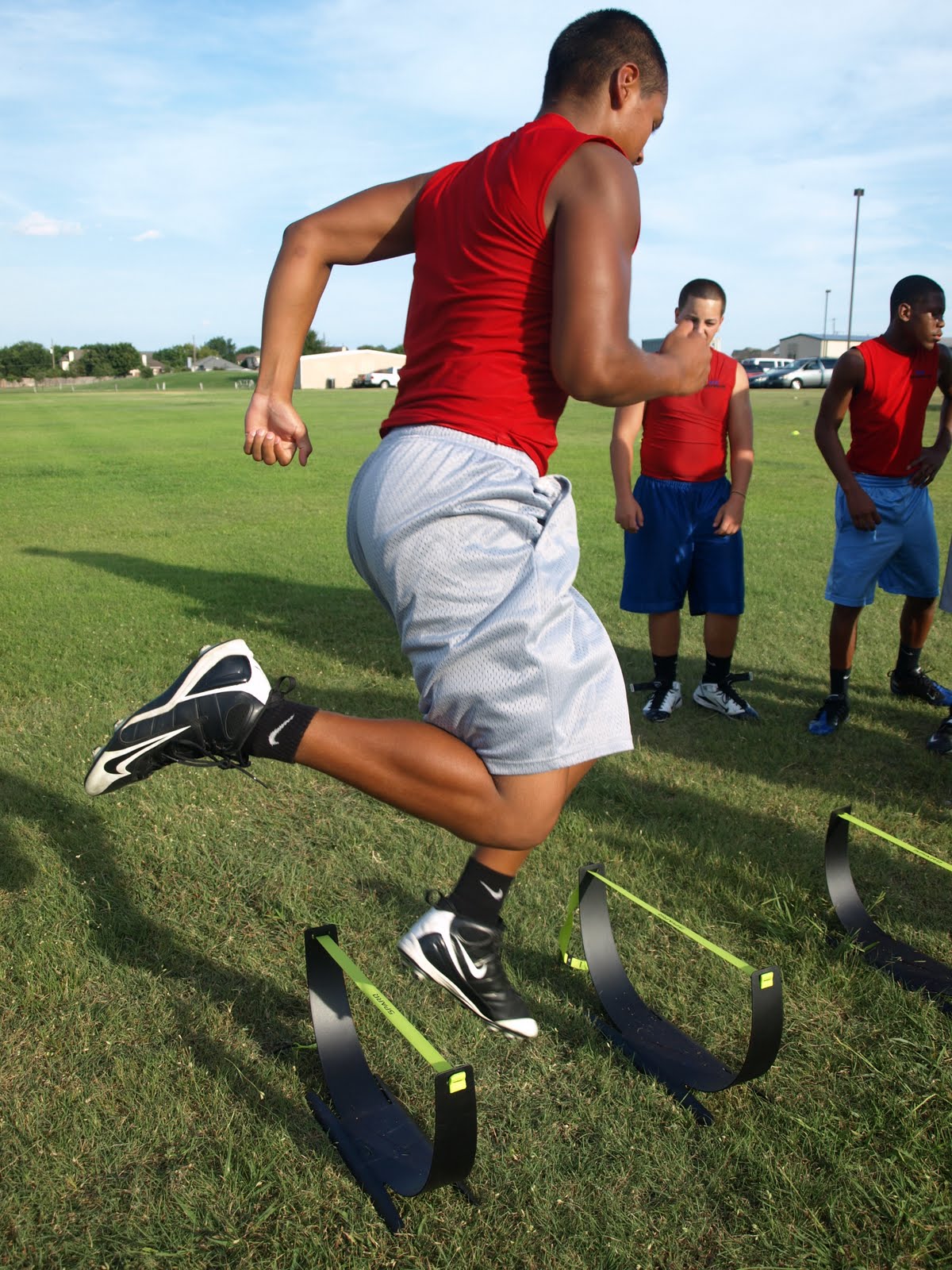 Football Players Need Dynamic Balance Sports Fitness Hut Sports Speed, Sports Strength