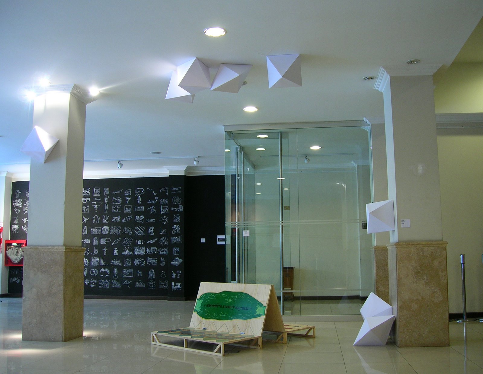 [DSCN0096.JPG]