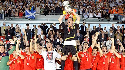 [279080610005_euro2008_esp_v_rus_article.jpg]