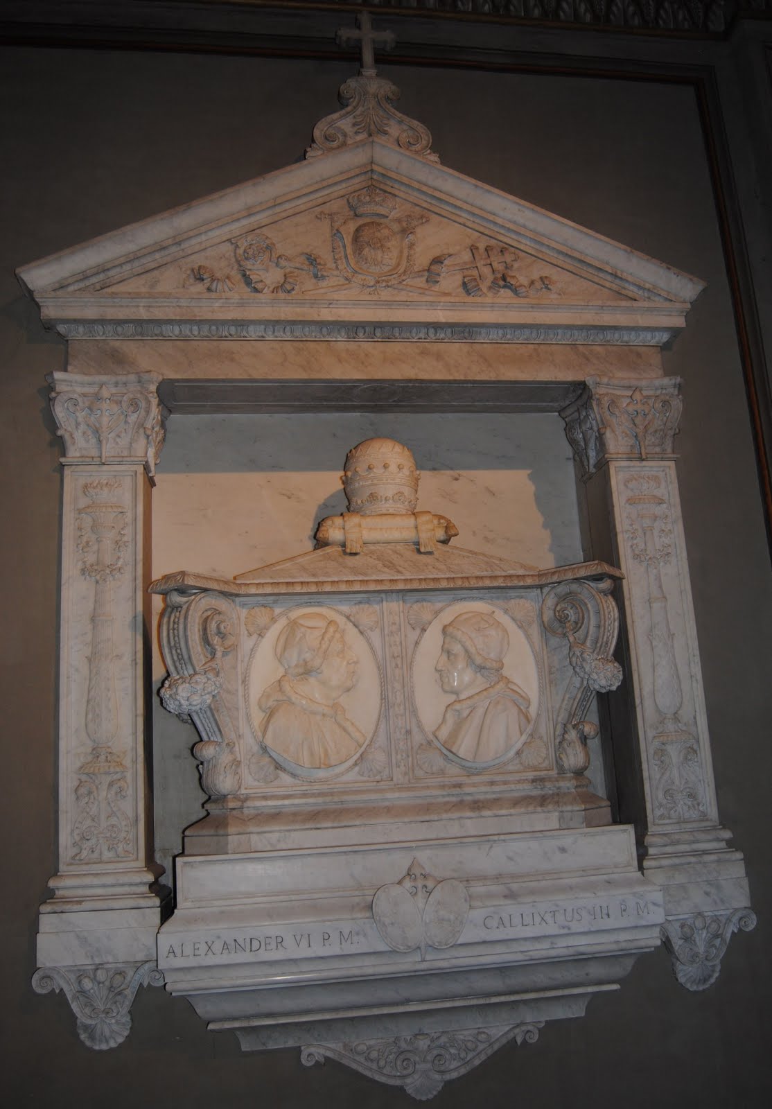 Orbis Catholicus Secundus What a Papal Tomb Looks Like