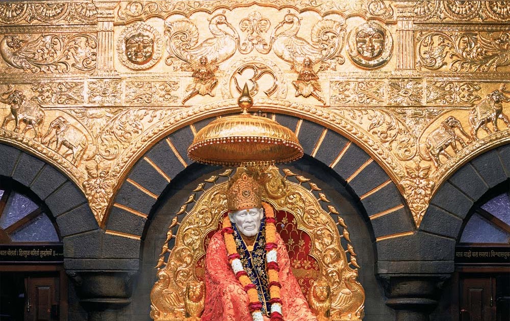 Sai Wallpaper: Sai Baba On Golden Throne - Shirdi