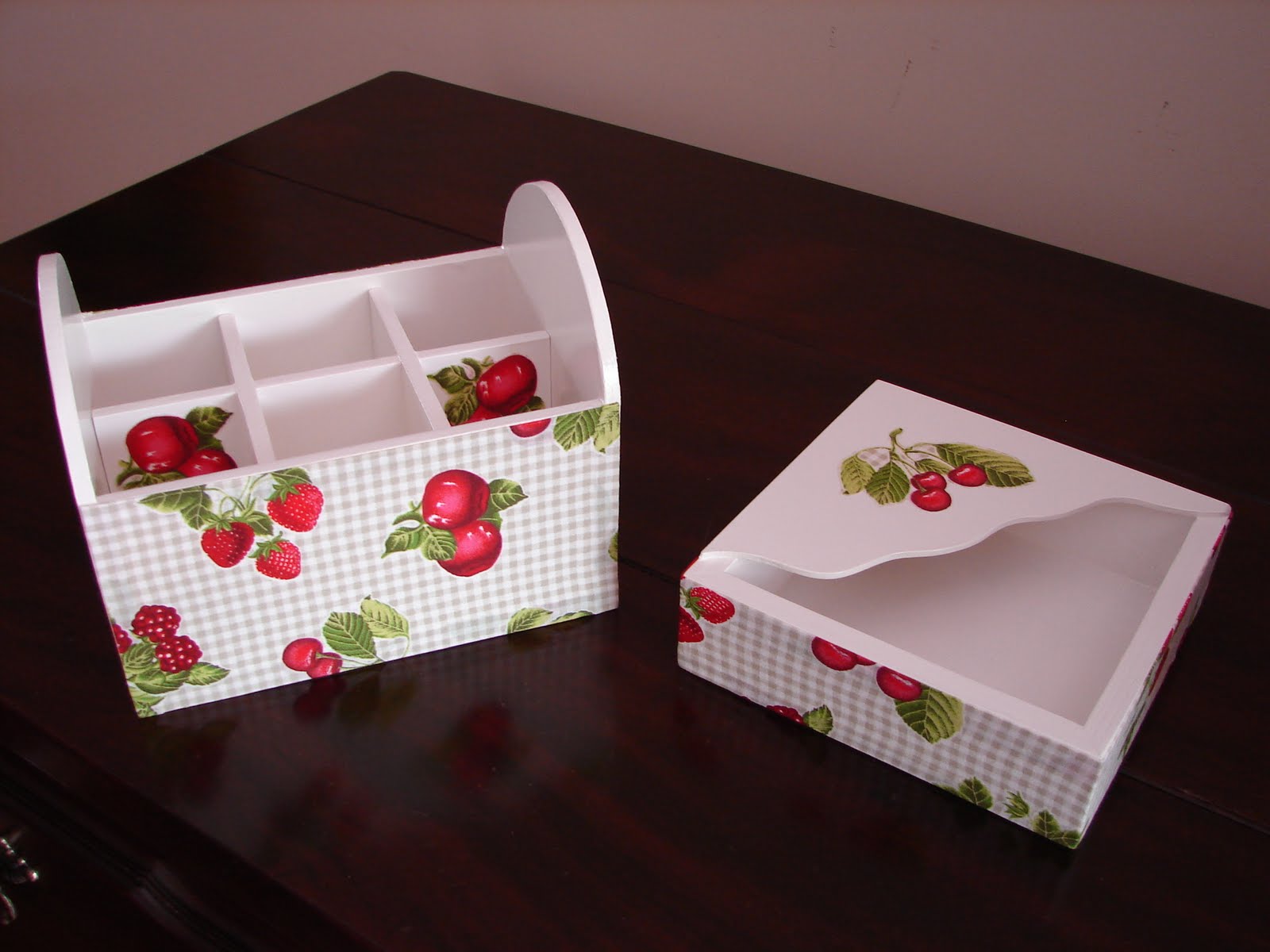 [KitFrutasVermelhas01.JPG]