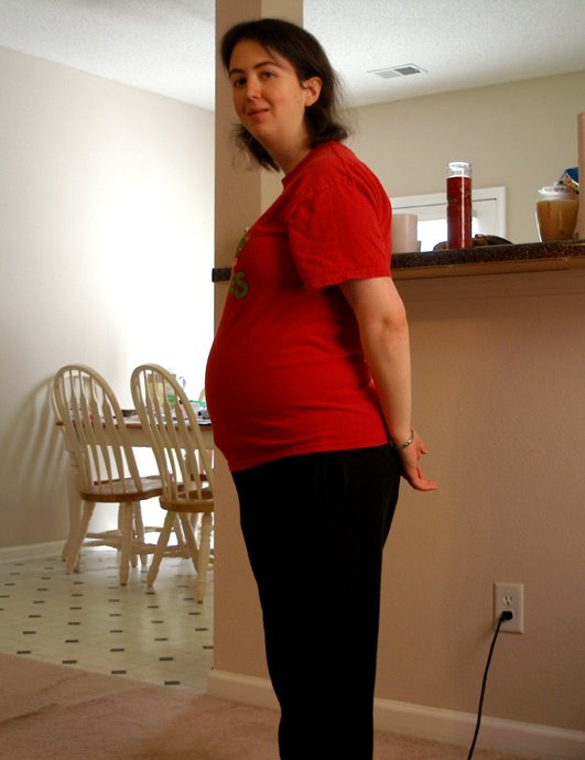 [22+Weeks+side.JPG]