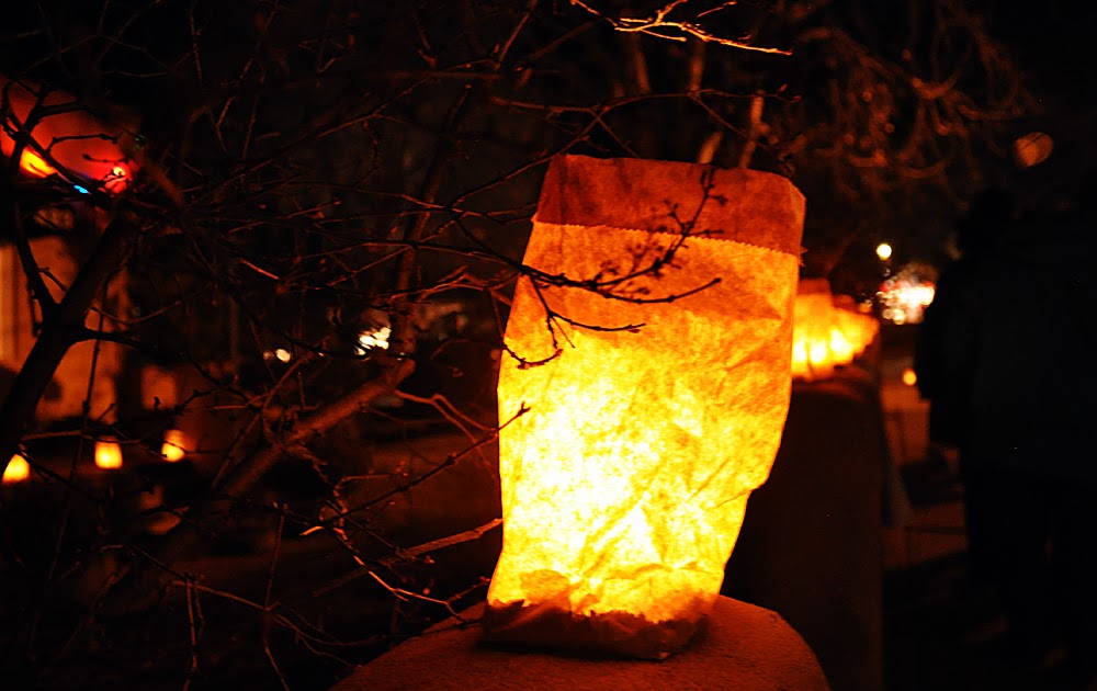 forms traced by light farolitos? luminarias?