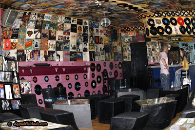 Vinyl Bar
