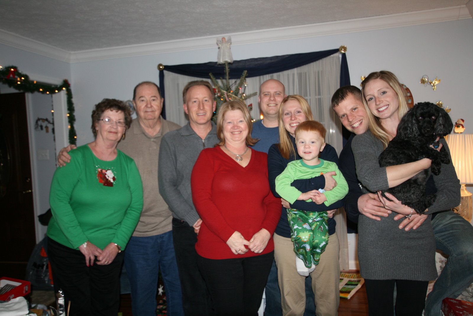 Merry Christmas to all from my wonderful family. It is so difficult sometimes to get everyone