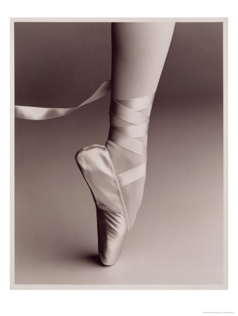 [465915~B-W-image-of-ballerina-on-point-Posters.jpg]