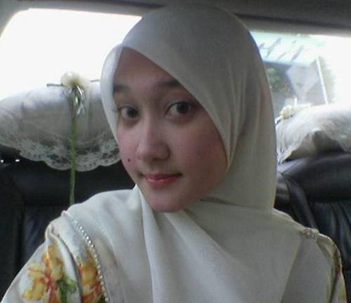 [tudung-melayu-boleh-06.jpg]