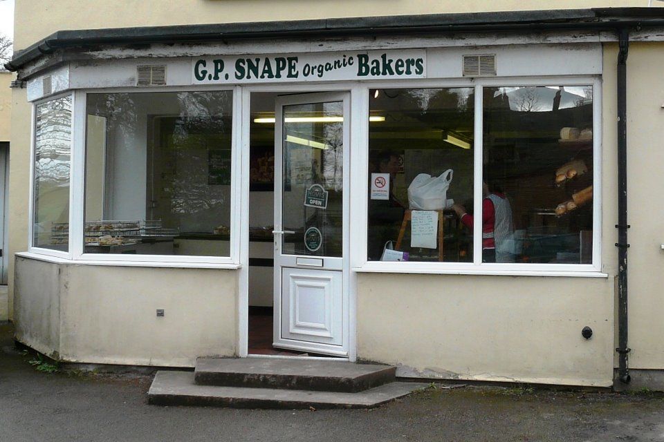 [G+P+Snape+bakers.jpg]