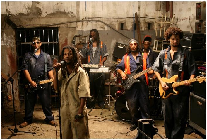 [rootz_underground.JPG]