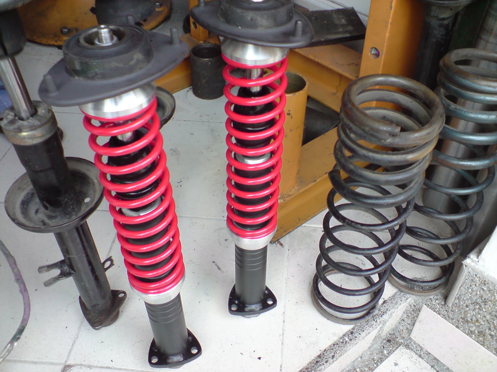 GERMAN LOOK FRONT SUSPENSION