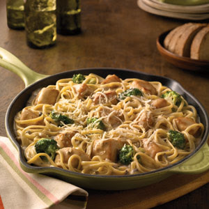 Campbell's® Chicken & Broccoli Alfredo