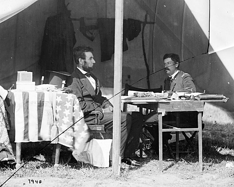 [Lincoln_and_McClellan_1862-10-03.jpg]