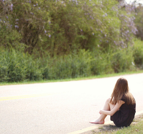 [alone,emotions,girl,lonely,lost,road-b444fa5d5ffbb32754049e9491983f1d_h.jpg]