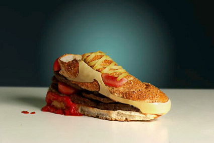 [sneaker-burger.jpg]