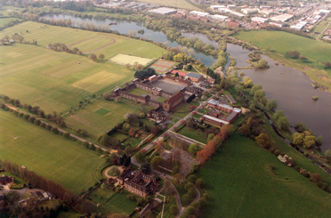 Merchant Taylor School