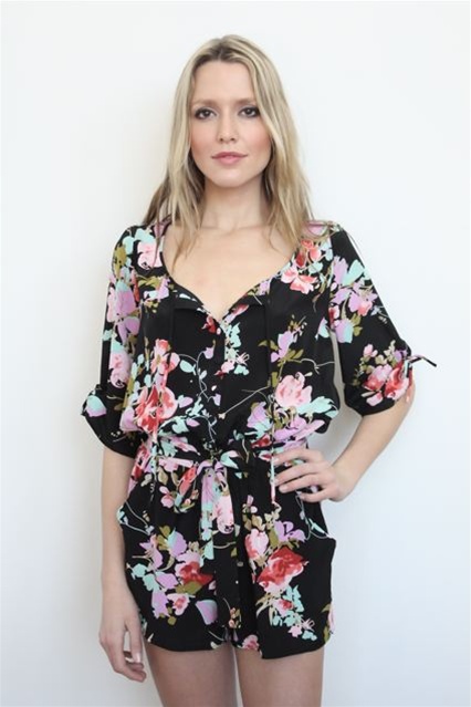 With A Print Like This You Really Dont Need Any Accessories I Would Wear This With Flip Flops Or Flat Sandals For A Casual Day Look And Dress It Up For With A Print Like This You Really Dont Need Any Accessories I Would Wear This With Flip Flops Or Flat Sandals For A Casual Day Look And Dress It Up For