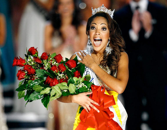 Miss America 2011 Teresa Scanlan and ARTISTRY Skincare and Cosmetics by Miss America 2011 Teresa Scanlan and ARTISTRY Skincare and Cosmetics by