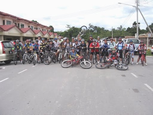 Riding kat Kpg. Nangka, Samarahan (08.11.2009)