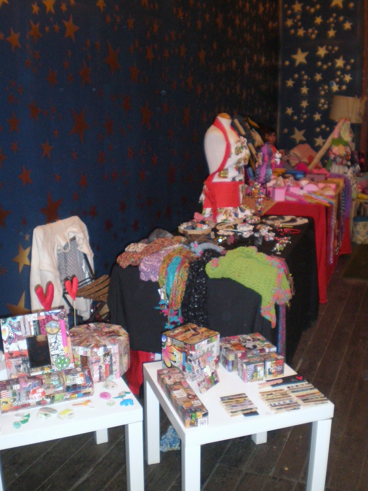 [PC121687.JPG]