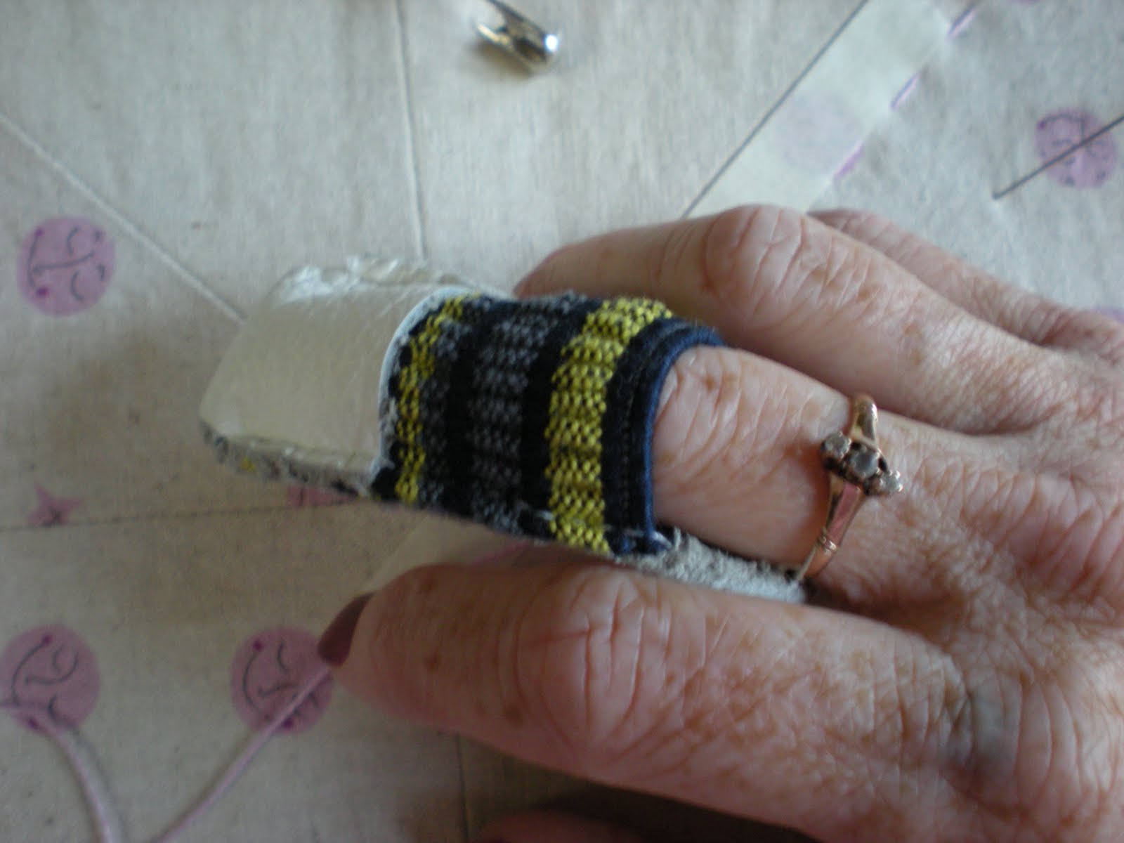 Molly Flanders Hand Quilting....Pick Stitching....A Tutorial....